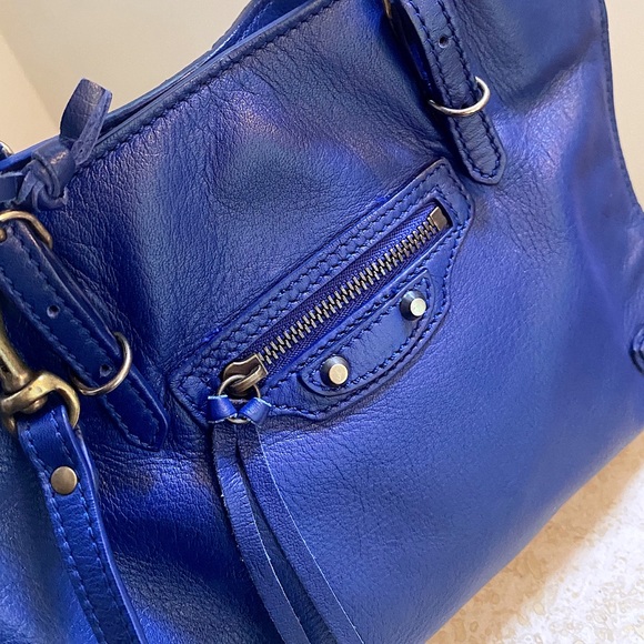 Balenciaga Mini Papier A4 Tote Bag - Picture 9 of 12